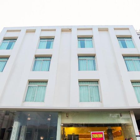 Hotel Zion Inn พาราณสี ภายนอก รูปภาพ