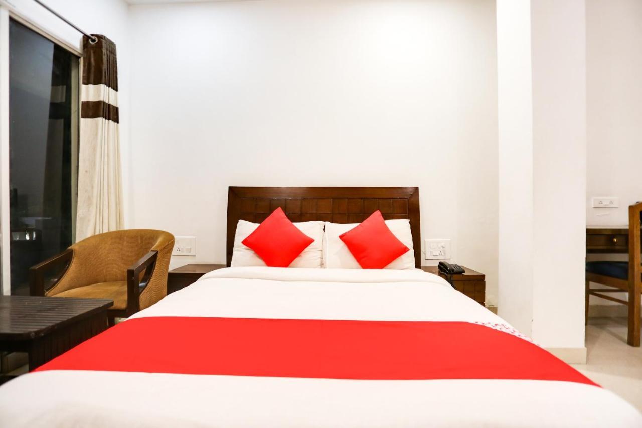 Hotel Zion Inn พาราณสี ภายนอก รูปภาพ