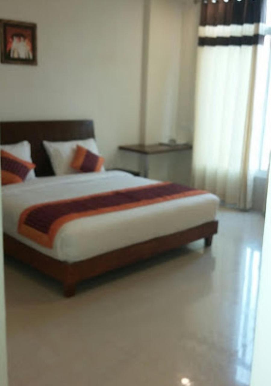 Hotel Zion Inn พาราณสี ภายนอก รูปภาพ