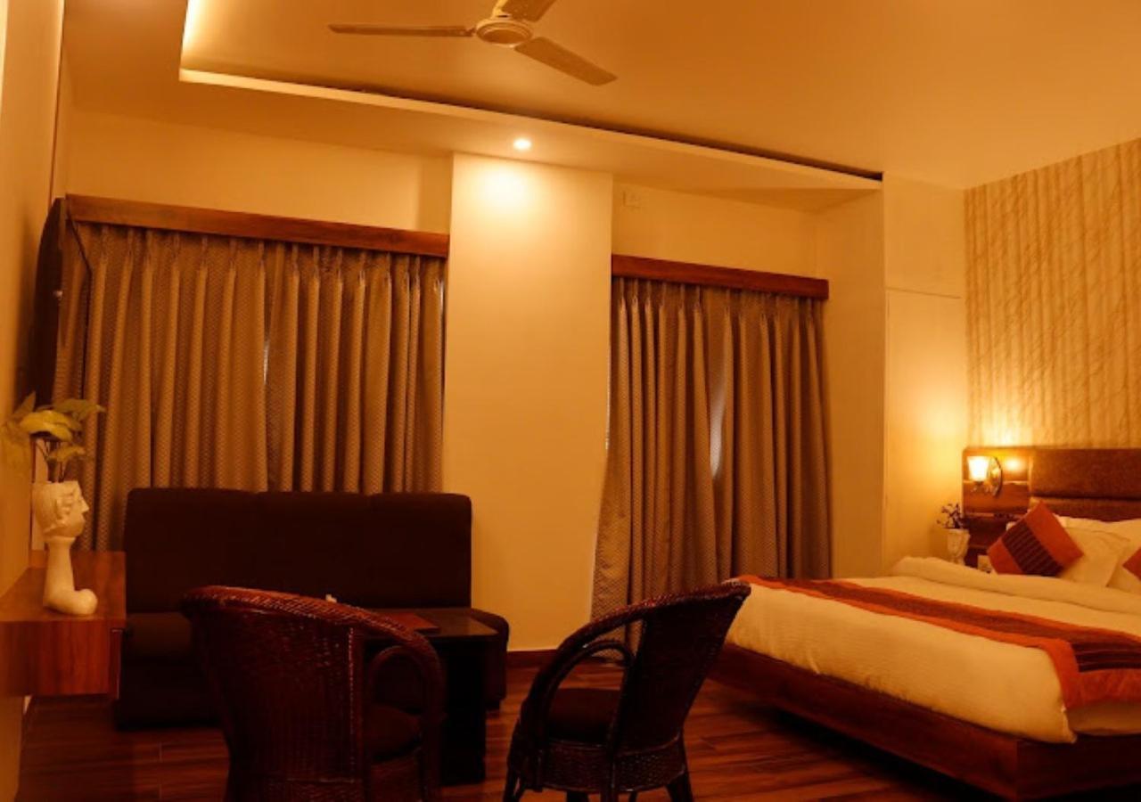 Hotel Zion Inn พาราณสี ภายนอก รูปภาพ