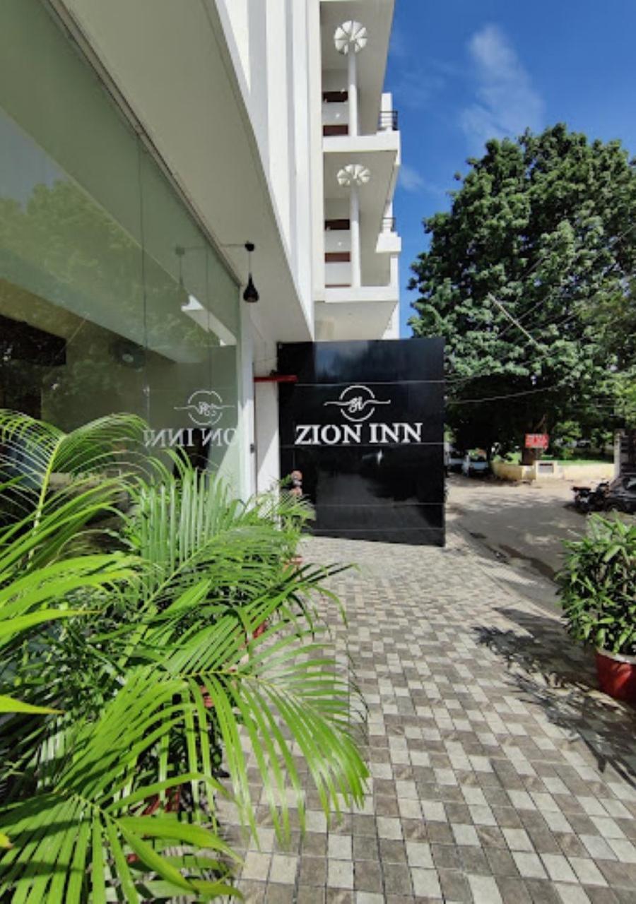 Hotel Zion Inn พาราณสี ภายนอก รูปภาพ